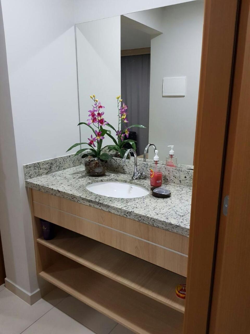 Apartament Casa Da Madeira Caldas Novas Zewnętrze zdjęcie